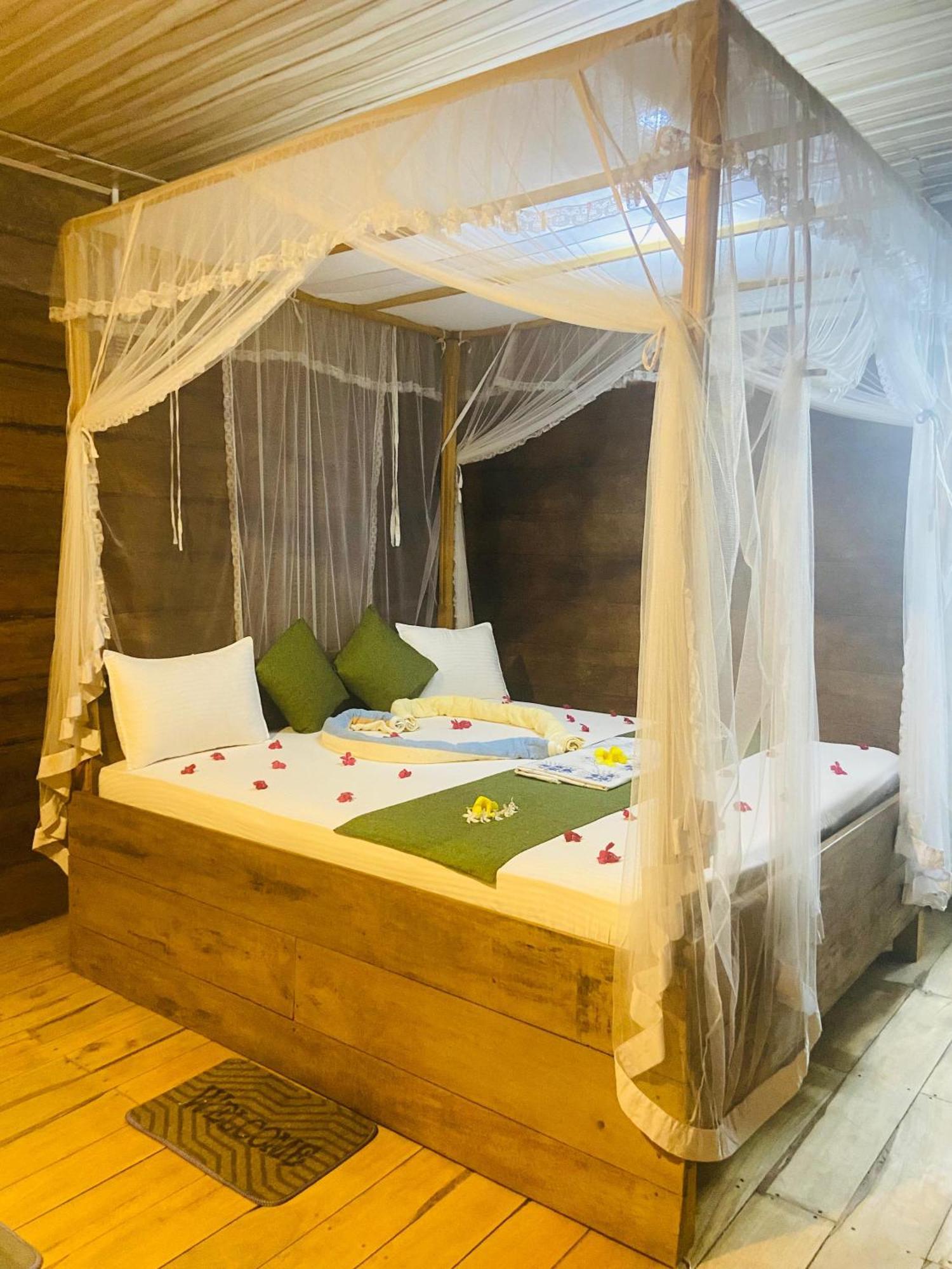 Coconut Island Yala Safari Place Tissamaharama Luaran gambar
